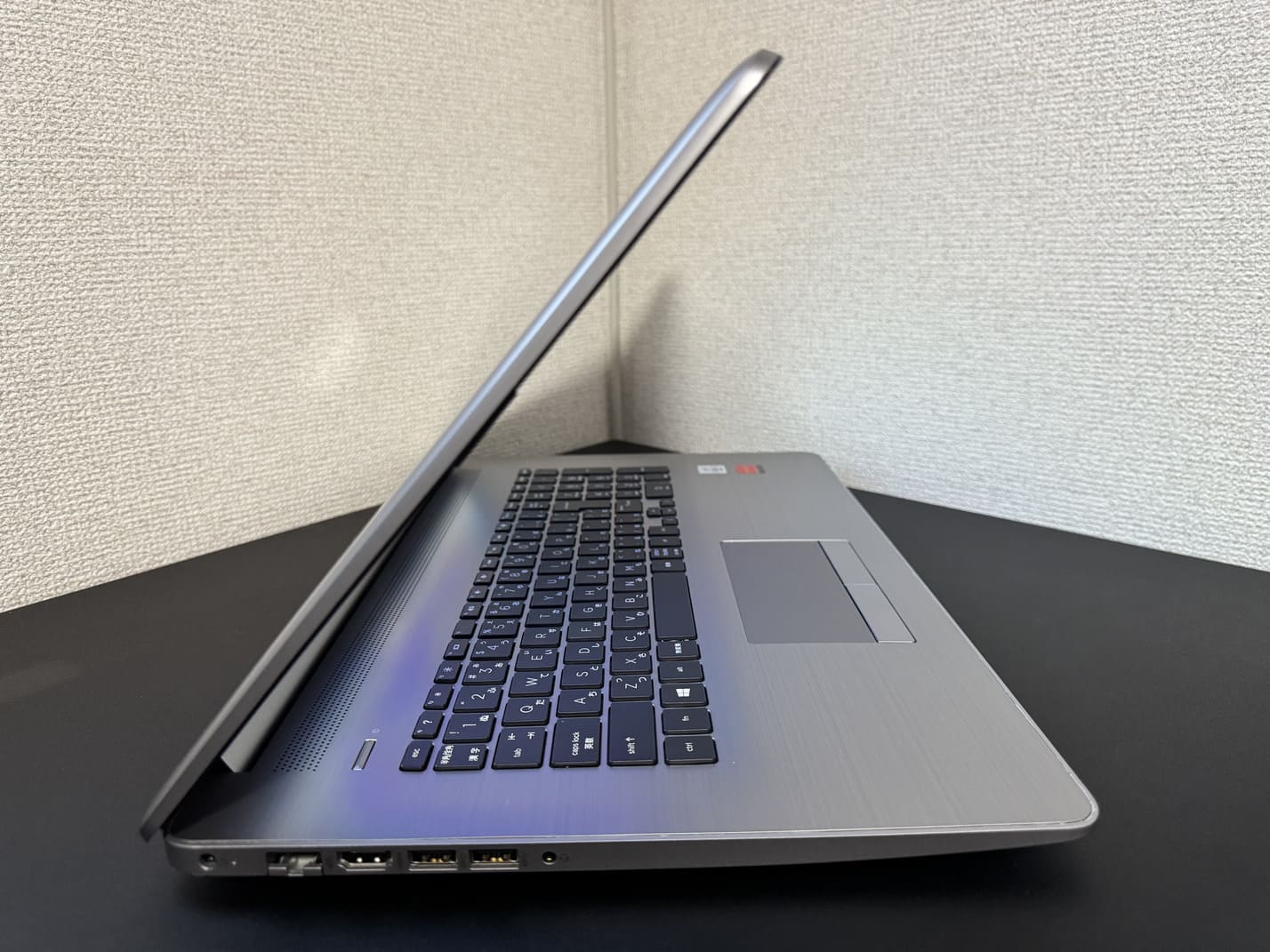 HP 470 G7 左側面のインターフェース（電源端子・有線LAN・HDMI・USB Type-A×2・ヘッドホンマイクジャック）