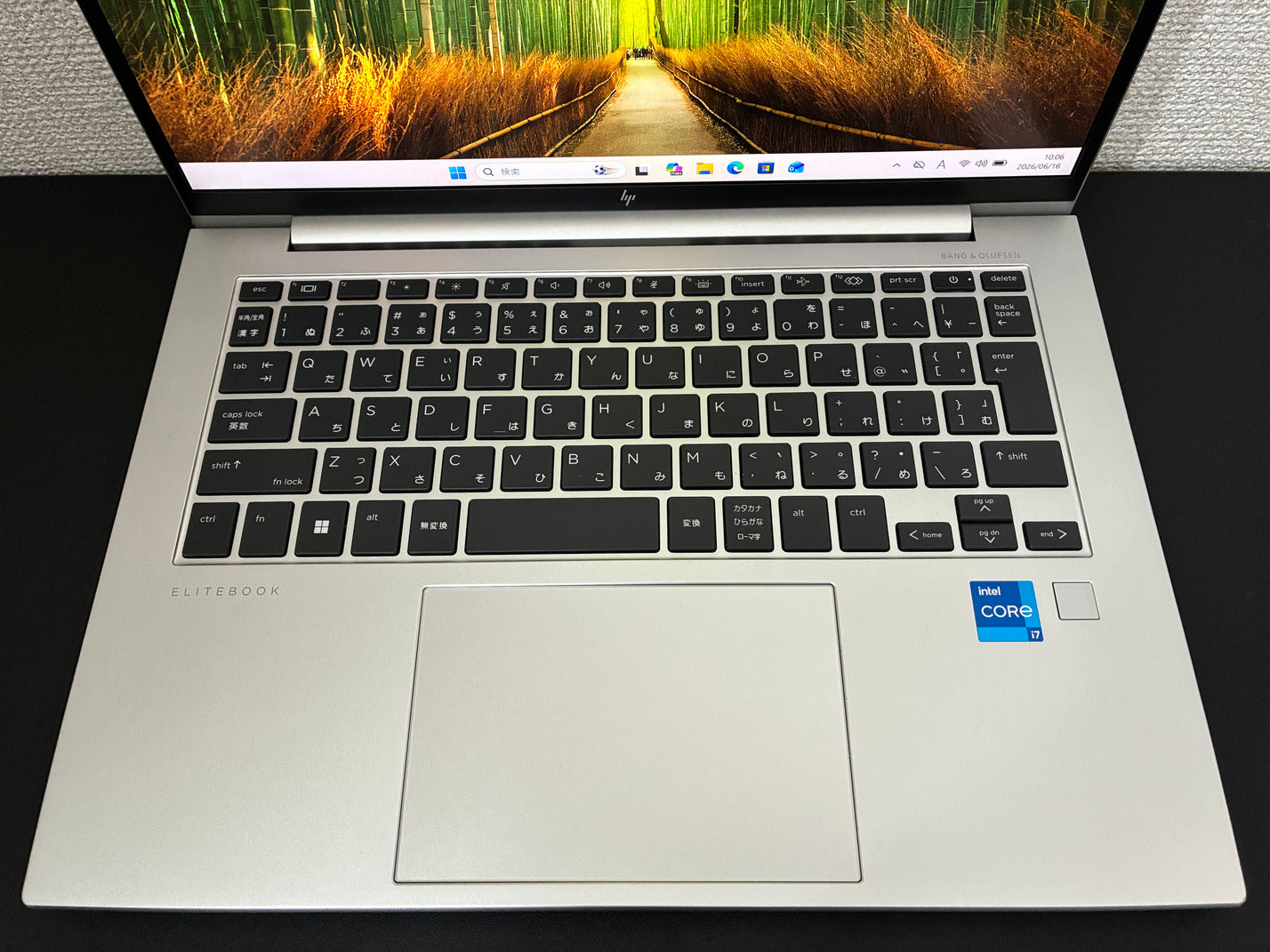 HP EliteBook 1040 G9 のBang & Olufsen搭載 日本語（JIS）キーボードのアップ