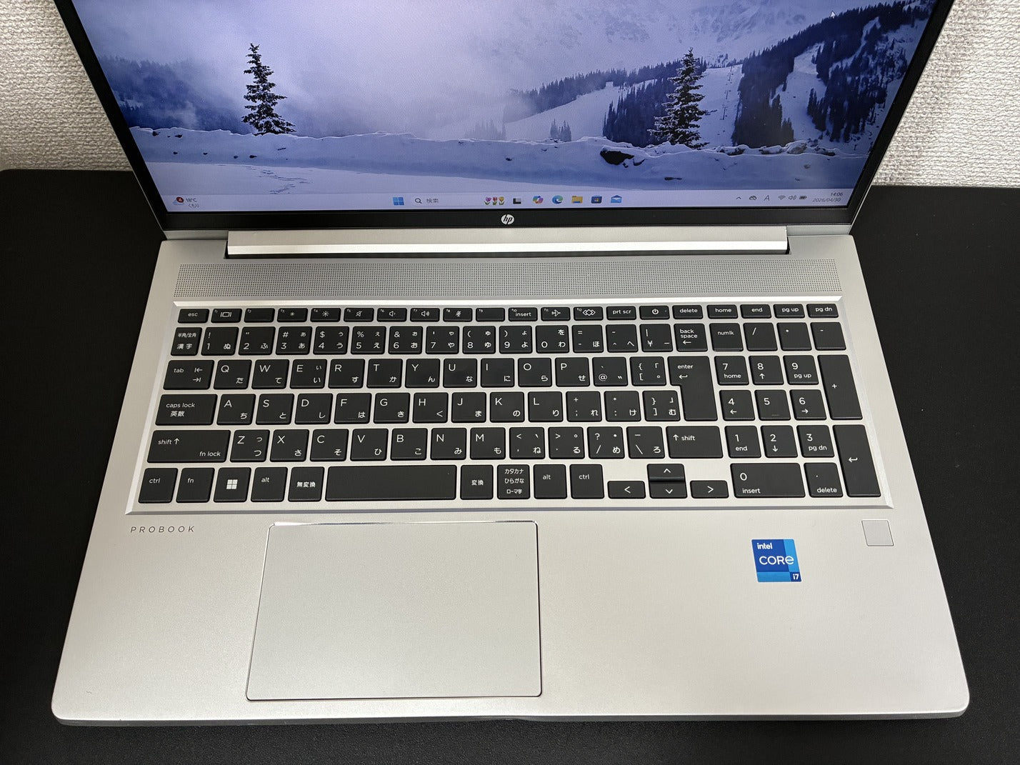 HP ProBook 450 G9 のテンキー付き日本語（JIS）キーボードのアップ