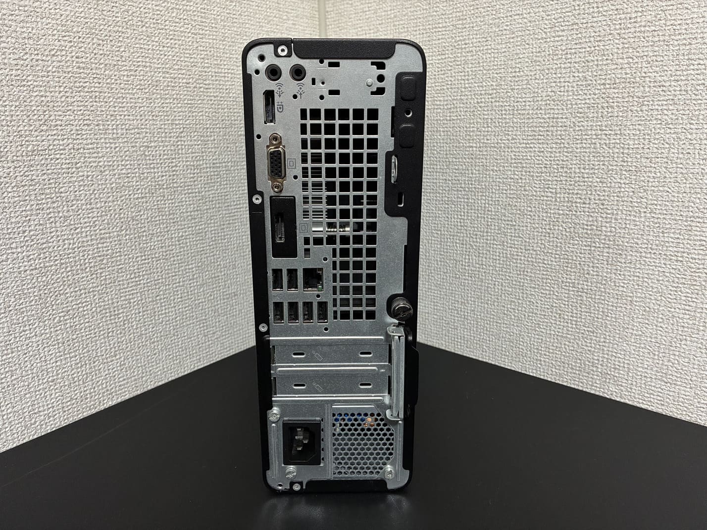 中古 HP ProDesk 400 G5 SFF 背面の接続端子