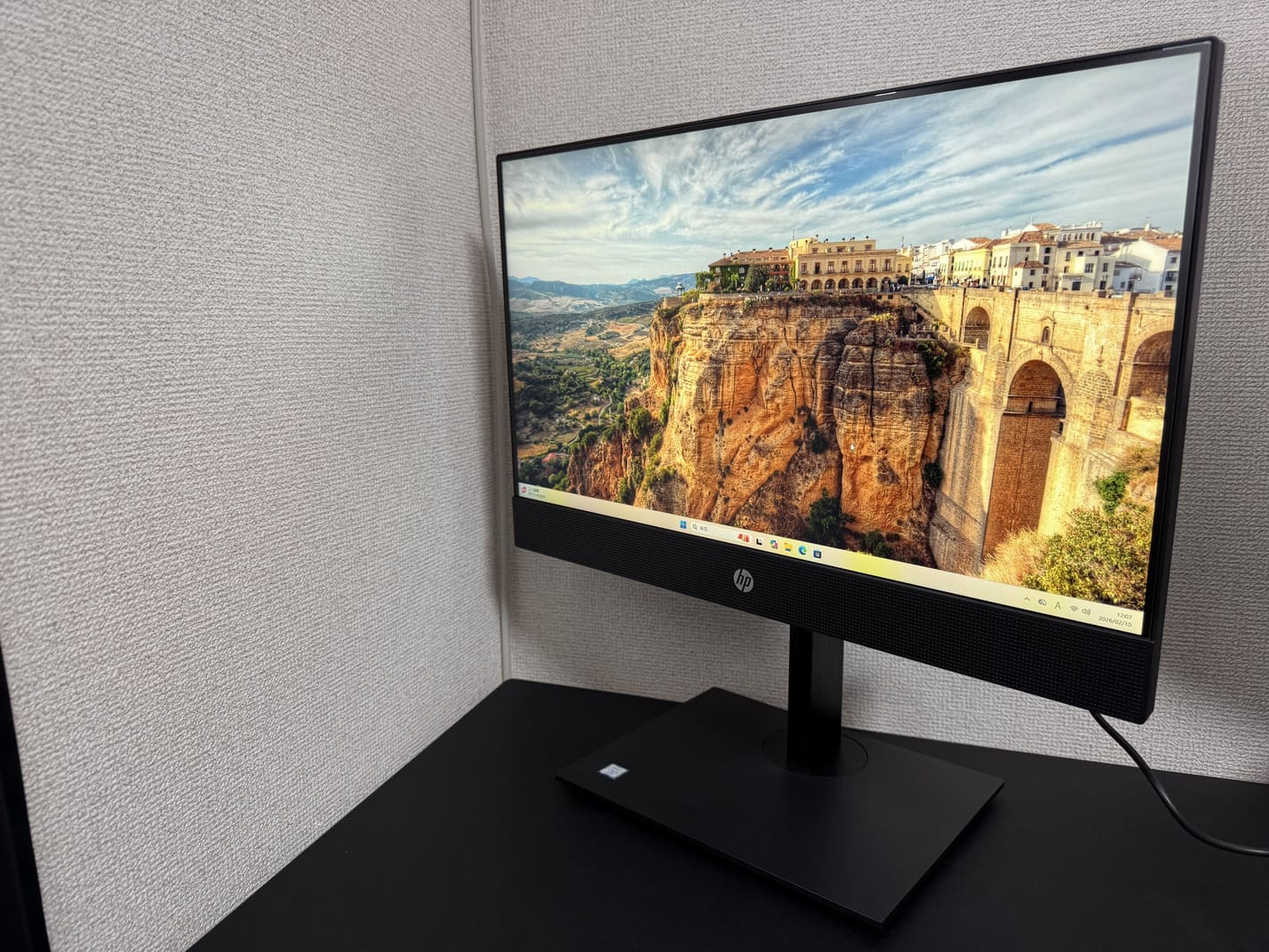 中古 HP ProOne 600 G5 美品｜21.5型一体型・6コアCore i5・メモリ16GB・SSD512GB｜Windows 11・Microsoft Office 2024付き