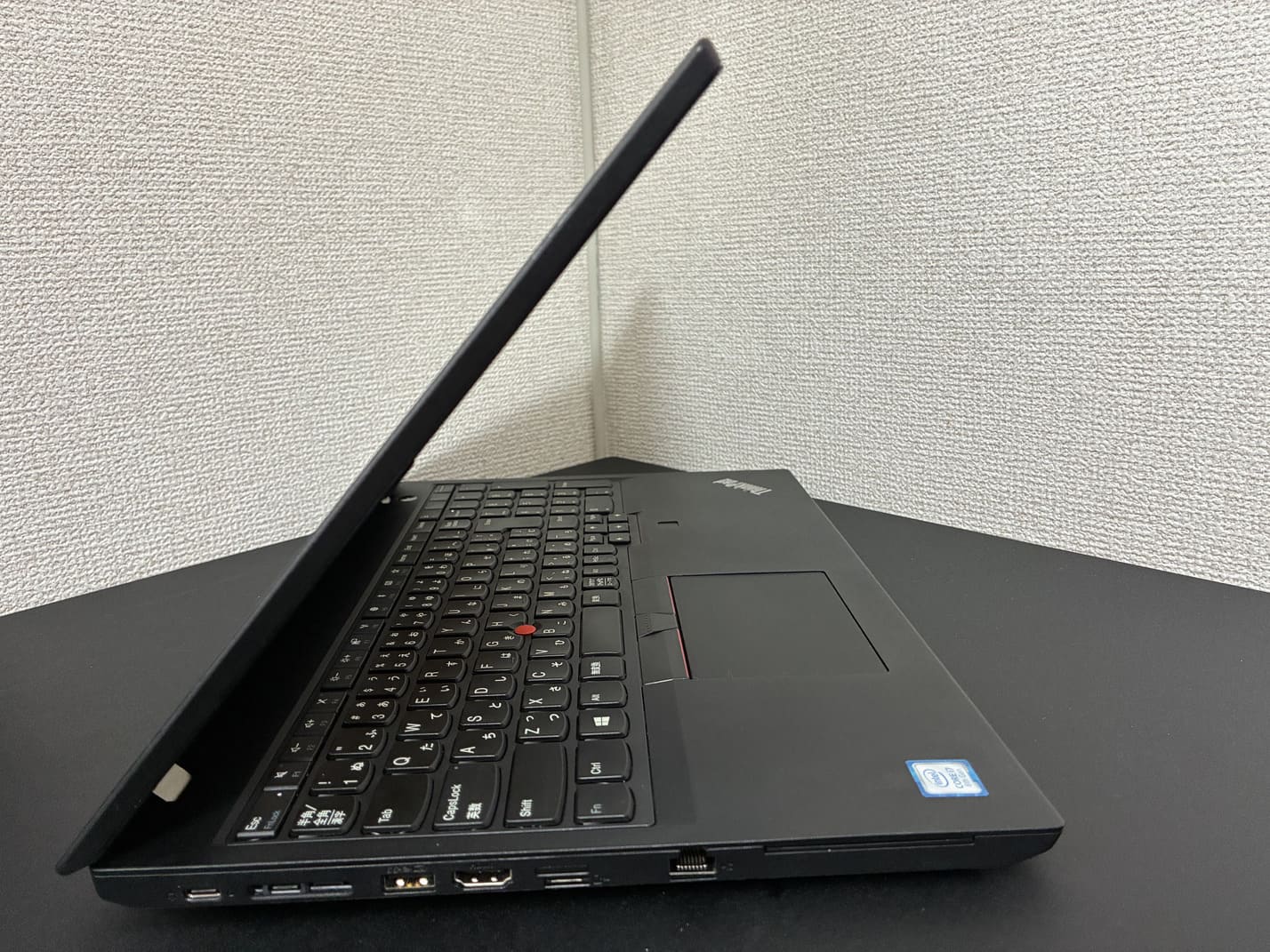 中古美品 Lenovo ThinkPad L590 左側面の接続端子