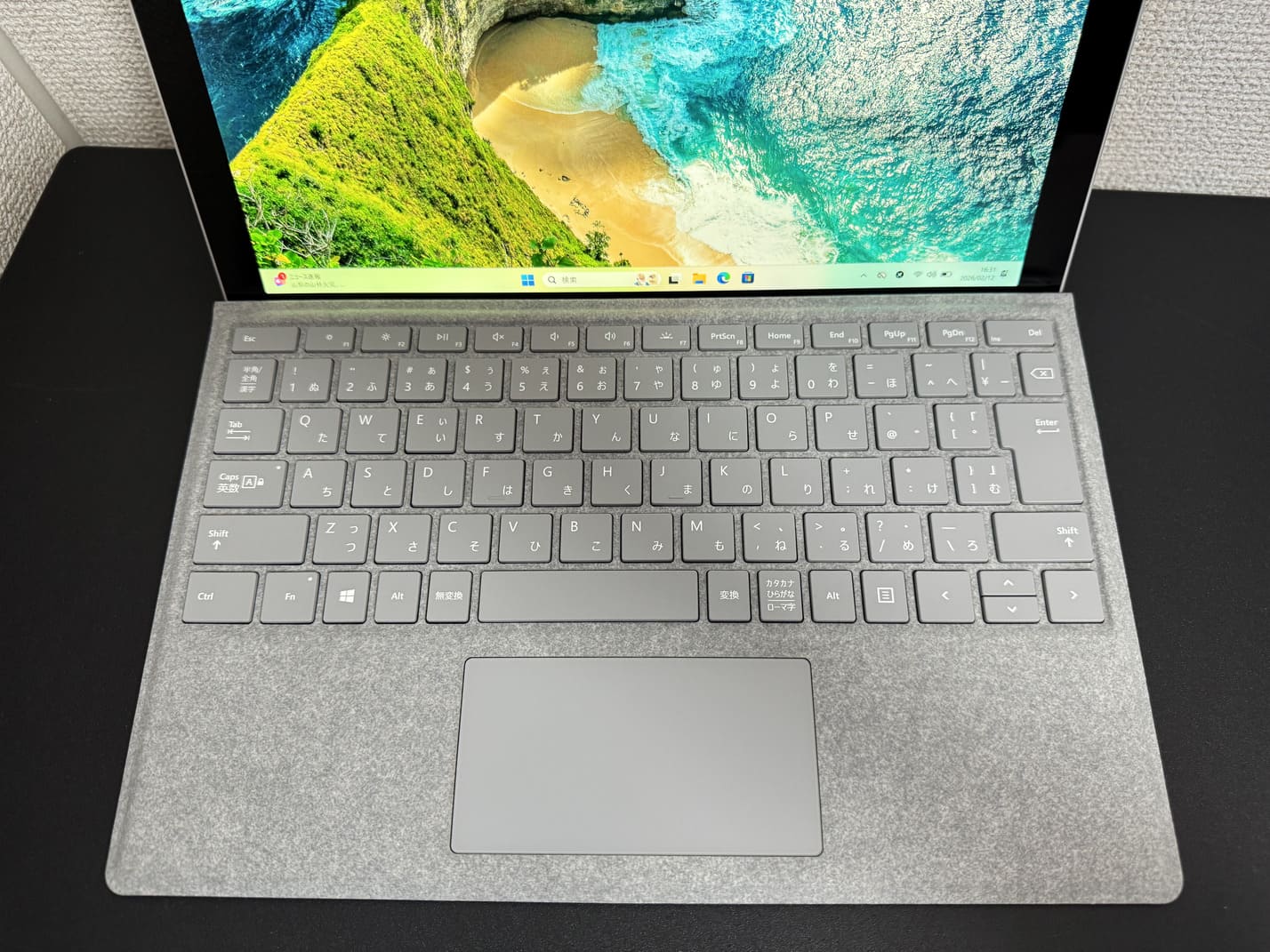 Microsoft Surface Pro 6 の日本語キーボードとタッチパッドのアップ